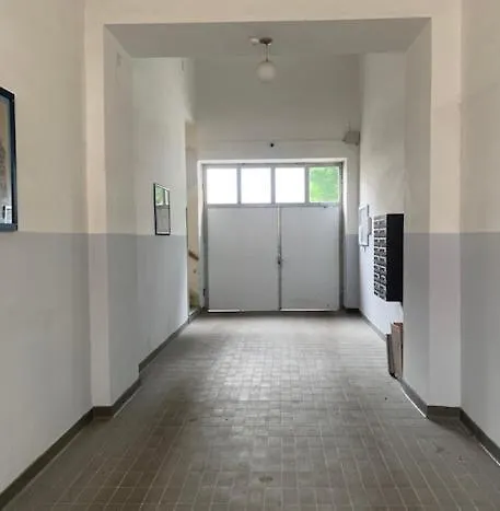 Cozy, Small, New With Free Parking Вена Австрия